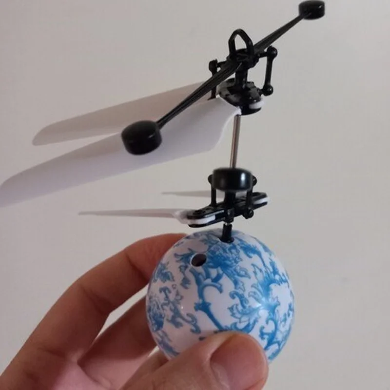 خرید اسباب بازی «توپ پرنده القایی»  Toys Sensor Flying Ball with LED Infrared Induction Ball Hand Sensor JM-888
