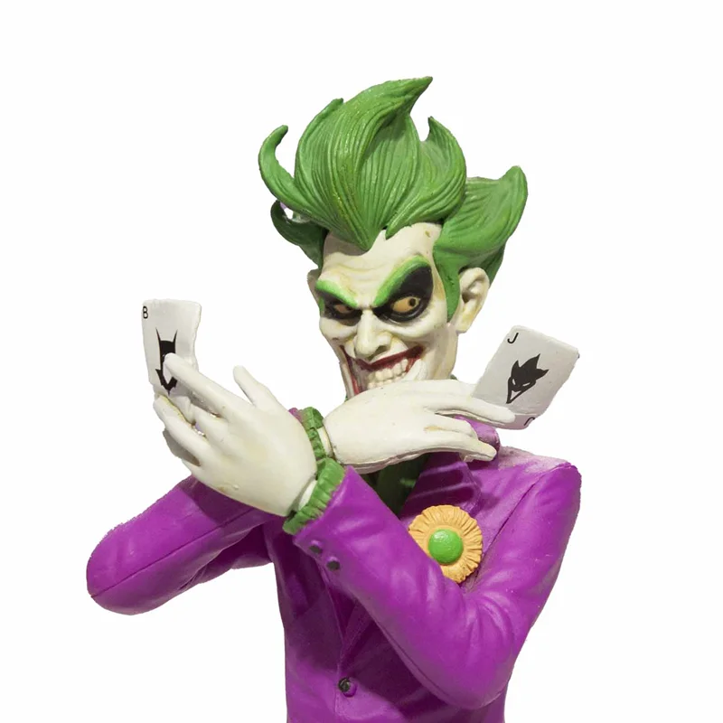 خرید اکشن فیگور های «جوکر با کارت پاسوری» Action Figure Dc Series Joker Playing Card