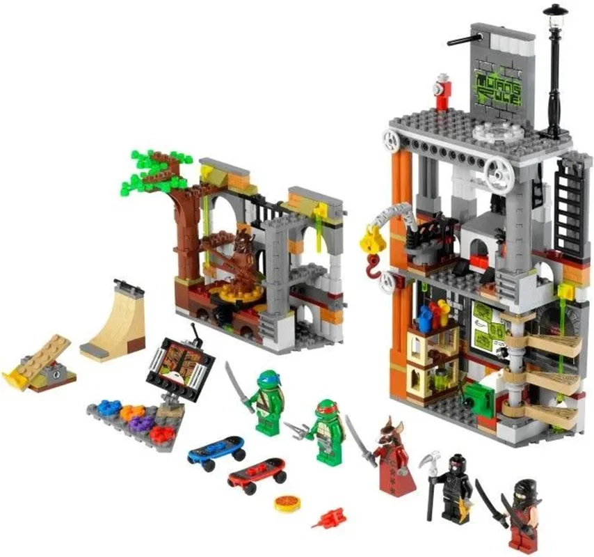 خرید لگو لئوناردو، لگو رافائل، لگو اسپلینتر، لگو نینجا سیاه، لگو فوت سولجر لگو دیوار بتنی لگو آزمایشگاه، لگوساختمان دو طبقه، لگوآشپزخانه، لگو جرثقیل، لگو اسکیت بورد، لگو «حمله لاک پشت های نینجا»  Lego Teenage Mutant Ninga Turtle Attack 10210