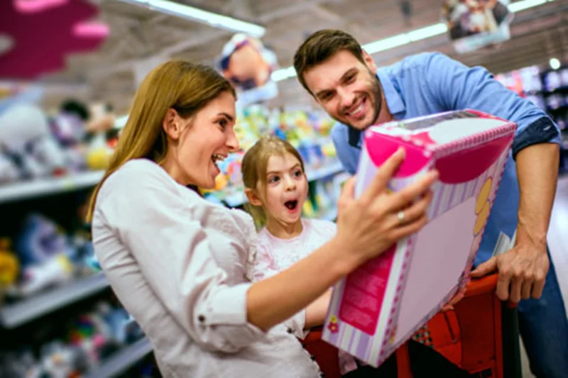 سؤالات مهم والدین در خرید اسباببازی برای کودکان