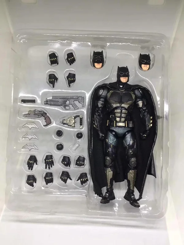 خرید عروسک بتمن، بتمن عدالت، تندیس بتمن، فیگور بتمن، بتمن با تجهیزات، بتمن با مسلسل، فیگور «بتمن لباس تاکتیکی» Batman Tactical Suit Ver. MAF Action Justice Leage Figures No.064