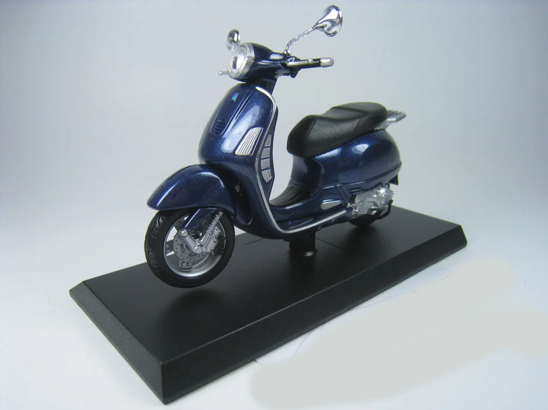 خرید ماکت فلزی موتور فلزی موتور مایستو «2003 وسپا گرانتوریسمو» Maisto Motorcycles Vespa Granturismo (2003) 39540