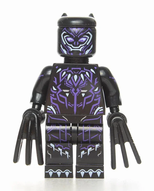 نمای جلو مینی فیگور لگو بلک پنتر Black Panther