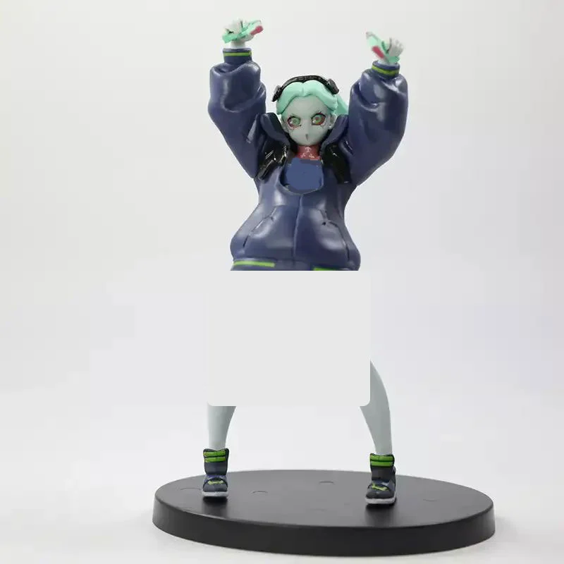 جلوی فیگور ربکا سایبرپانک ادجرانرز