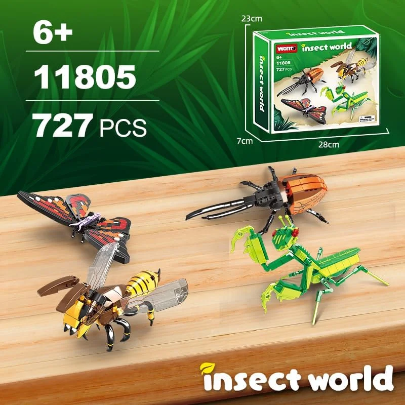 لگو دنیای حشرات Insect World مجموعه کامل ۴ مدل حشره روی میز چوبی کنار دفتر و گلدان