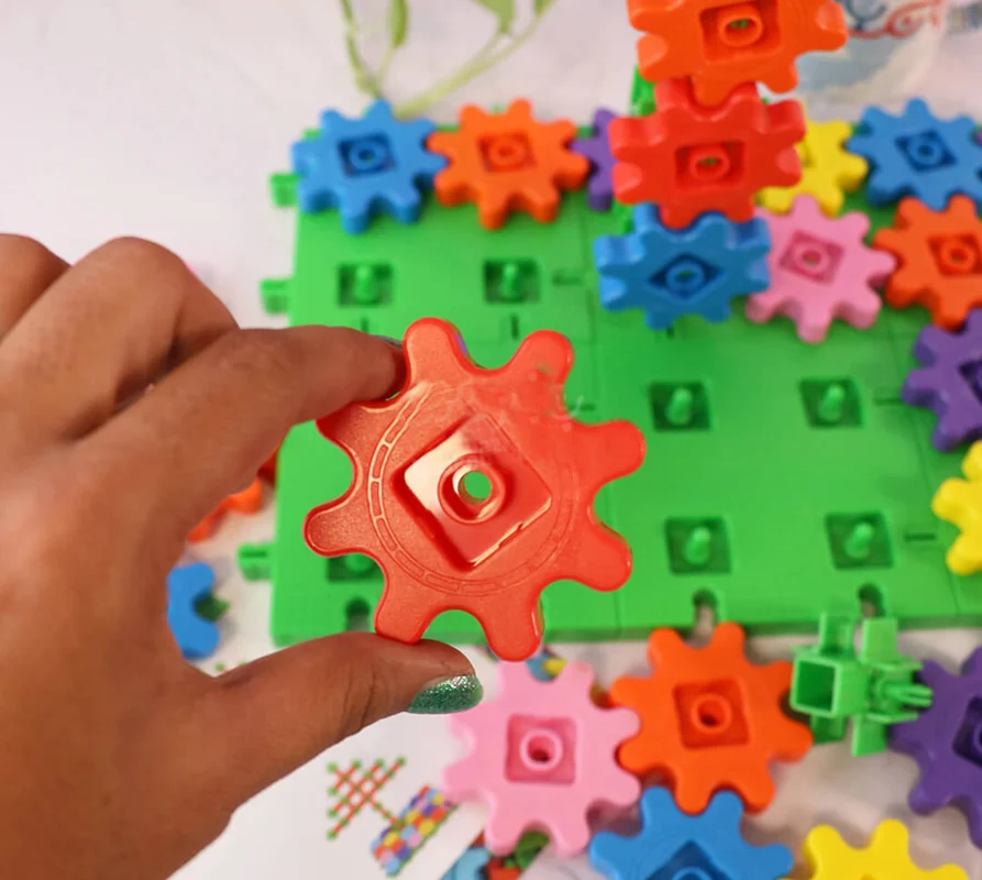 خرید بازی مجموعه سازه های چرخ دنده ای «گیربکس Gear Box» Top Toy Gear Box! 60pcs