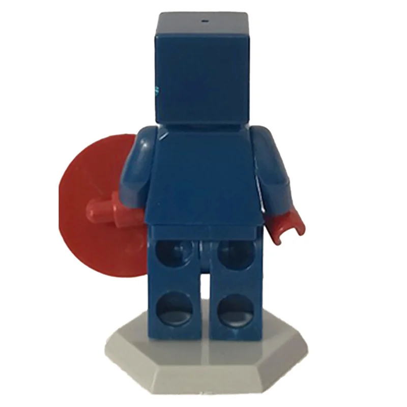 مینی فیگور لگو کاپیتان آمریکا ماینکرفتی از نمای پشت با جزئیات کامل با سپر و پایه