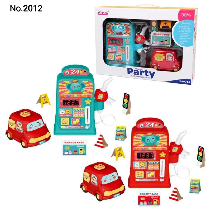 قرارگیری تمامی اجزای ست پمپ بنزین در کنار یکدیگر