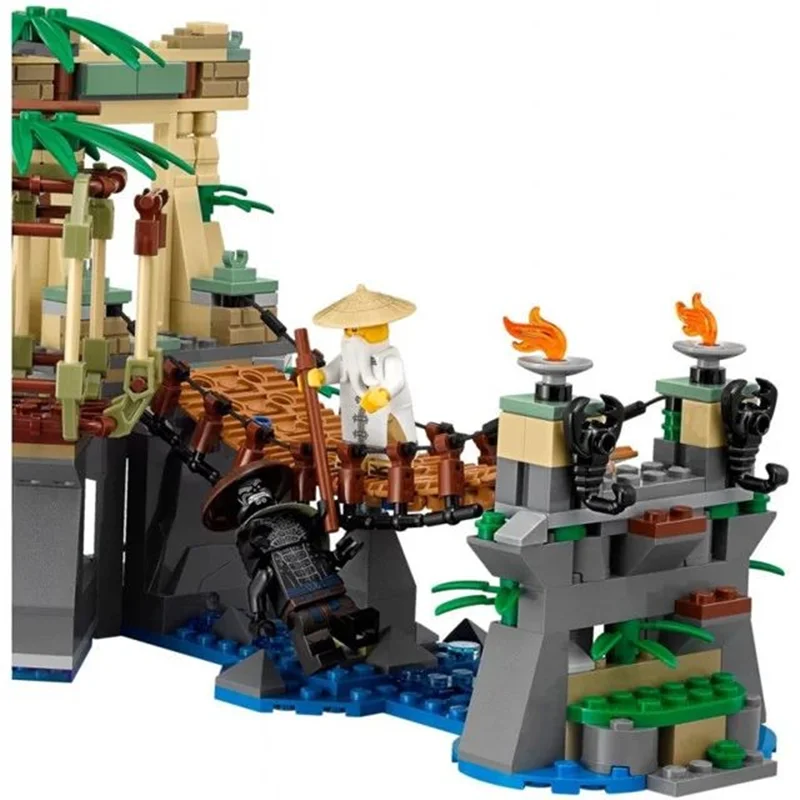 خرید لگو نینجاگو، لگو گارمادون، لگو استاد وو، لگو اسکلت، لگو کای لگو ارباب تاریکی ،لگو نینجا «نبرد گارمادون و استاد وو»  Lego Building Blocks Ninja construction set "Battle of Garmadon and Master Wu" (Ninjago) 10715