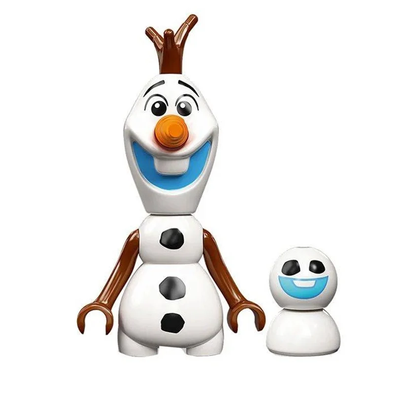 نمای جلو مینی فیگور لگو شخصیت اولاف آدمبرفی با لبخند بزرگ و بینی هویج شکل Disney