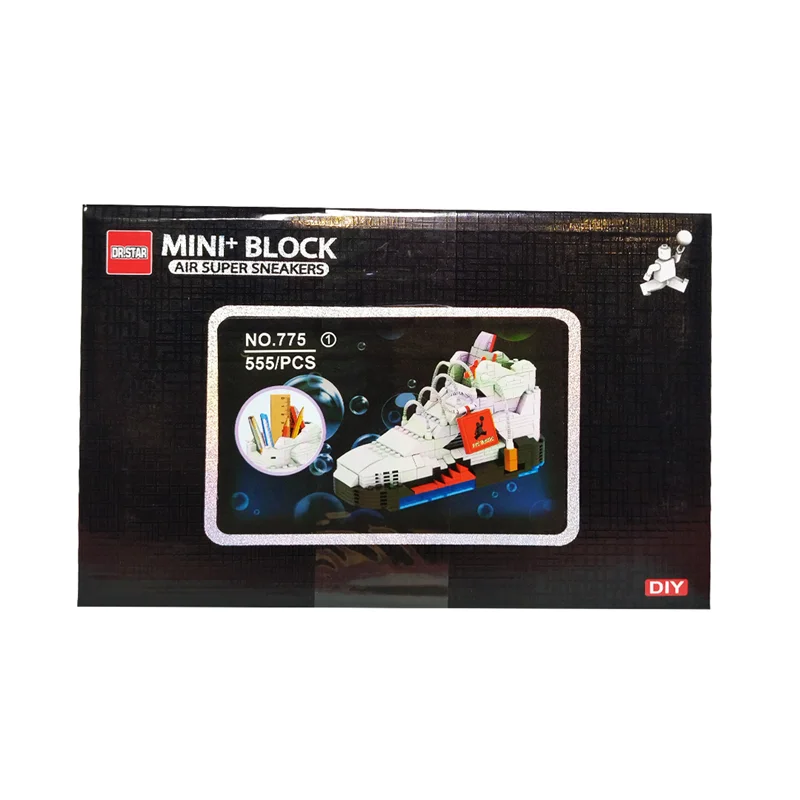 نمای جلو لگو کفش ایر سوپر اسنیکرز سفید با جزئیات کامل