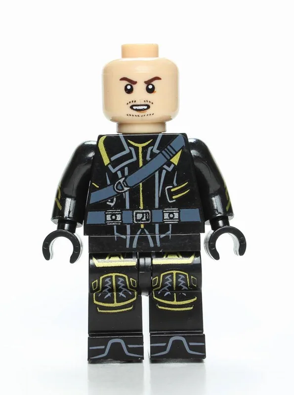 تصویر اصلی از مینی فیگور رونین (MCU) در نمای جلو بدون کلاه