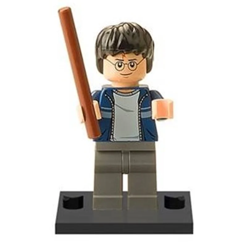 مینی فیگور لگو هری پاتر با چوب جادوگری نمای جلو
