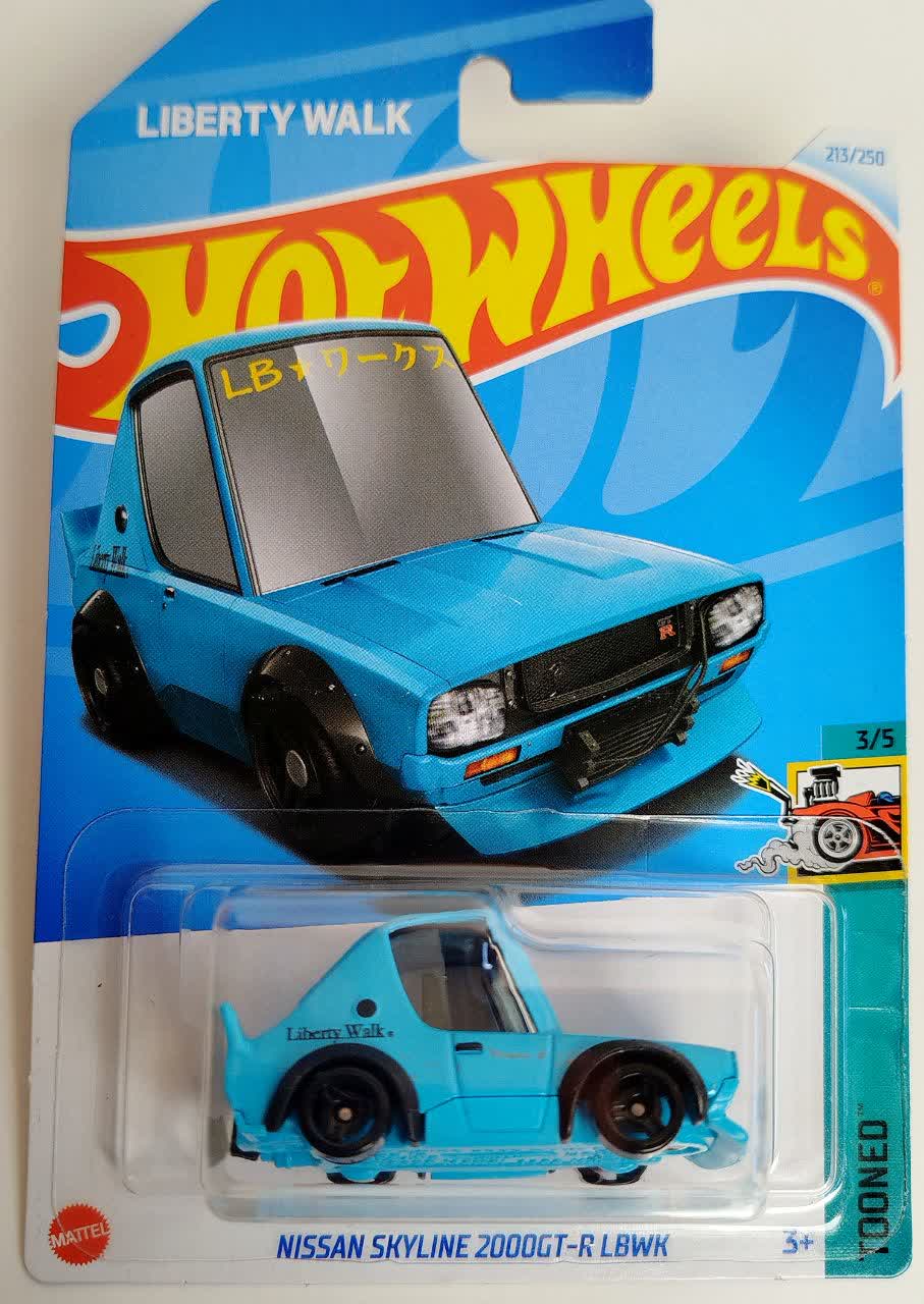 ماشین فلزی هات ویلز نیسان اسکای لاین 2000 جی‌تی‌آر لیبرتی واک Nissan Skyline 2000GT-R Lbwk