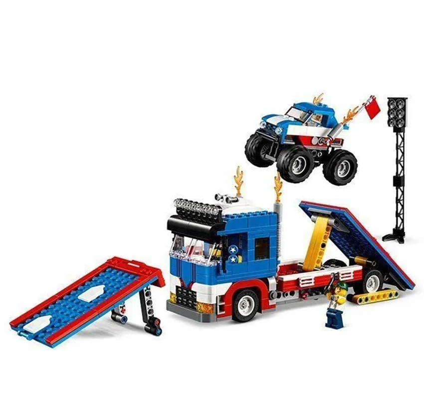 خرید لگو نمایش لگو بدلکاری لگو کریت «نمایش بدلکاری سیار»  Lego Bela Crate Mobile Stunt Show 3 In 1  11054