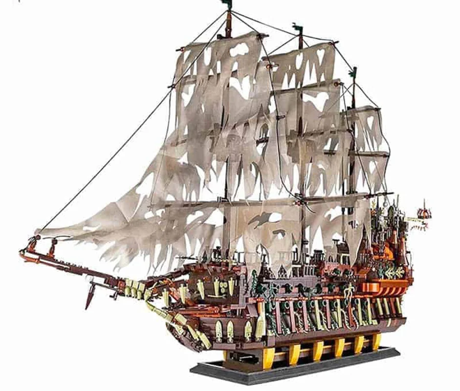 خرید لگو شبح کشتی، لگو دزد دریایی کارائیب لگو «کشتی شبح دزدان دریایی کارائیب، پرنده هلندی» Lego Mould King The Flying Dutchman 13138